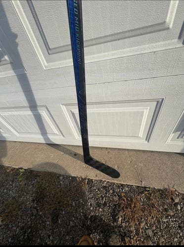 Intermediate CCM Vizion 2 Left Hand Hockey Stick P28 55 Flex (Used)