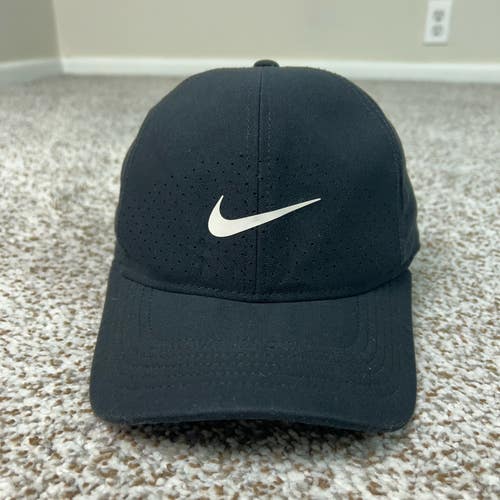 Nike Hat Mens One Size Black Dri FIT Classic99 Swoosh Perforated Golf Cap Sport