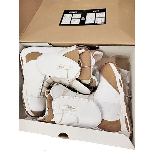 NEW! Burton Supreme Womens Snowboard Boots! US 7 White Top of the Line