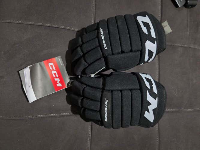 CCM JetSpeed FT455 Gloves 12" (New)