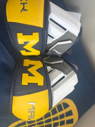 Adult Large Maverik Arm Pads (New)