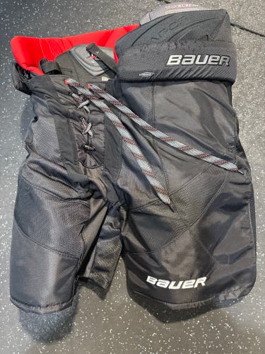 Senior Large Bauer Vapor 1X Hockey Pants (Used)