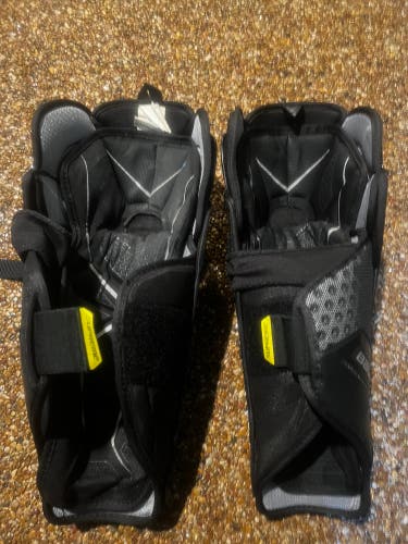 Senior Bauer Supreme 3S Pro 15" Shin Pads (Used)