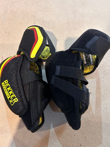 Junior Large Sher-Wood Rekker Legend 4 Elbow Pads (Used)
