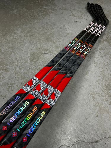 4 PACK 75 Flex P28M Hzrdus Smoke Senior True Left Hand Team Canada Pro Stock (New)