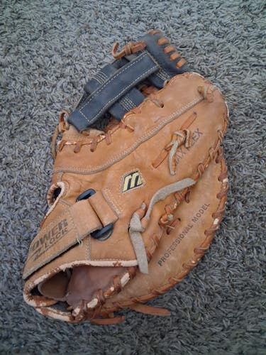 Mizuno RH First Base Franchise Baseball Glove 12.5" (Used)