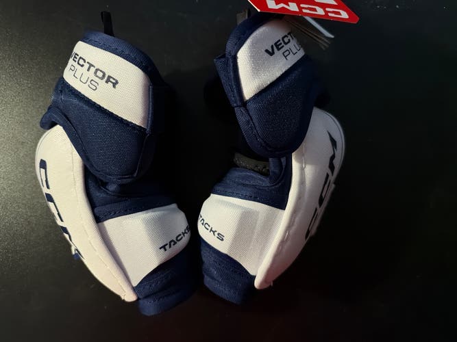 Junior Small  CCM Vector Plus Elbow Pads (New)