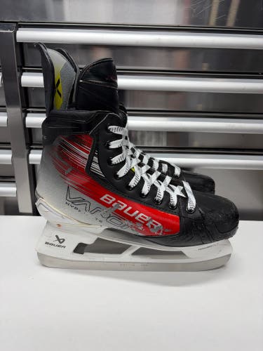 Bauer Vapor Hyperlite2 Hockey Skates Size 9 FIT 2 280mm (Used) WASHINGTON CAPITALS Pro Stock
