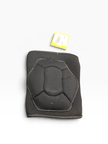 Used Cliff Keen Knee Pads Black MD 11846-S000112226