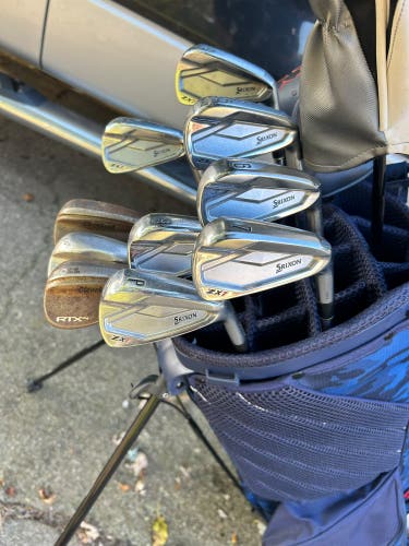 Men's 2022 Srixon ZX7 Right Handed Iron Set Stiff Flex (Used)