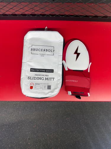 Red Senior Sliding Mitt (New)