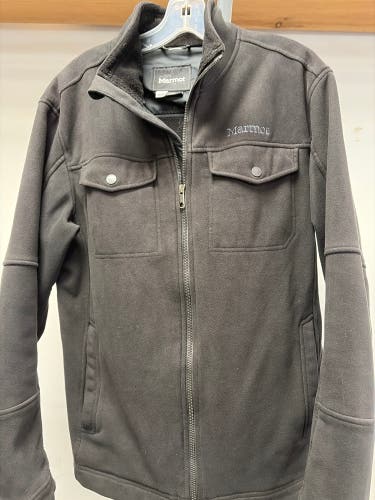 Black Men's Medium Marmot Jacket (Used)