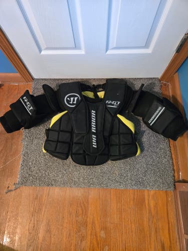 Large/Extra Large Warrior Ritual GT Goalie Chest Protector (Used)
