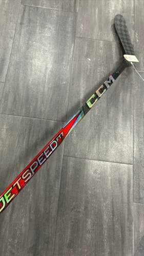 Junior CCM JetSpeed FT7 Hockey Stick | LH P28, 50 Flex | Excellent Condition
