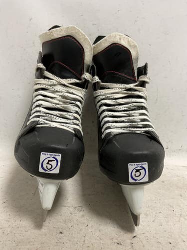 Used CCM JETSPEED FT440 Intermediate Hockey Skate White/Black/Red Intermediate 5.0 11855-S000212202
