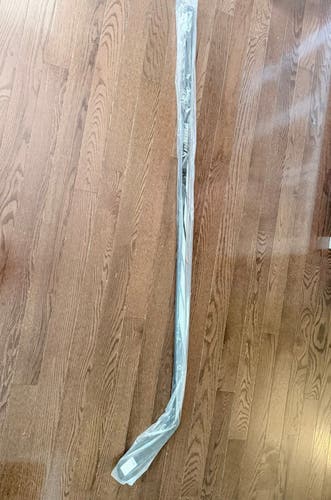 Senior Bauer Proto-R Right Handed Hockey Stick P92 87 Flex (New)