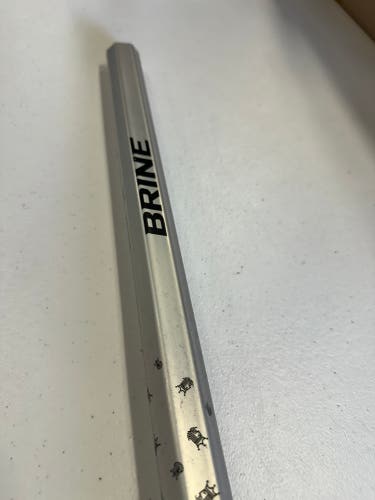 Brine Swizzbeat 7075 Shaft (New)