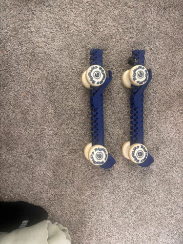(Used)roller skate guards for hockey skates