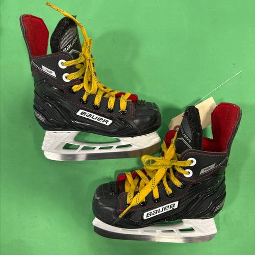 Bauer NS Hockey Skates | Youth Size 10