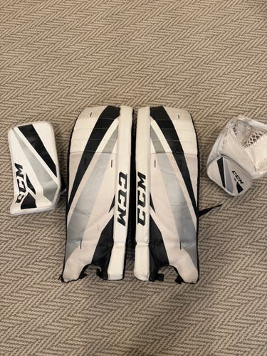 XS CCM Goalie gear for roller hockey / play hockey