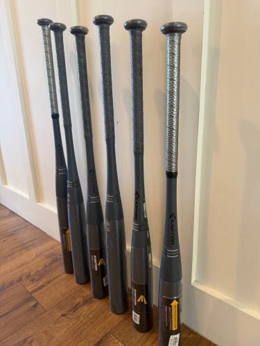 2018 Easton Ghost Composite Bat (-11) 30" (New)