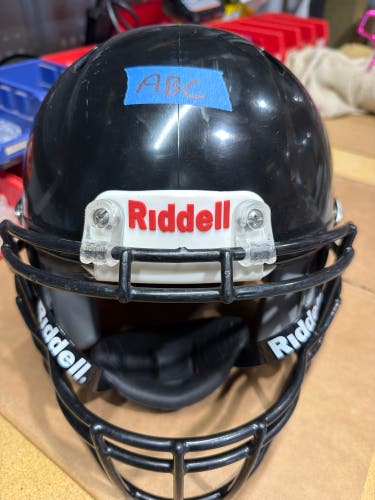 USED RIDDELL SPEED ICON YOUTH HELMET - MEDIUM - BLACK