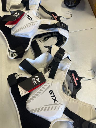 BUNDLE Small Adult STX Stallion 400 Shoulder Pads (New)