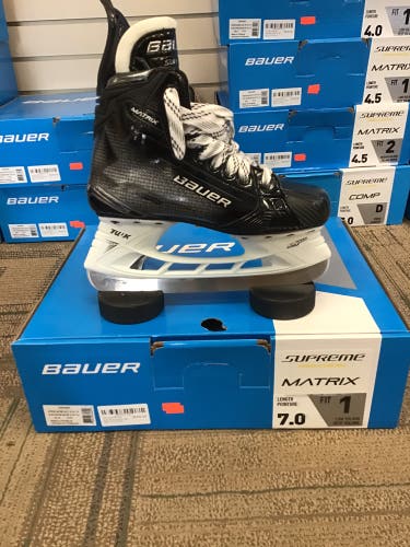 Bauer Supreme Matrix Hockey Skates 7 (New)