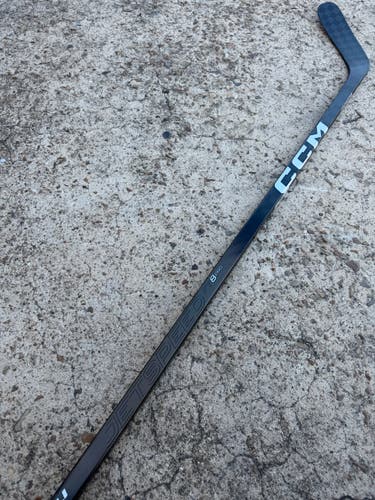 CCM JETSPEED FT8 PRO Pro Stock Hockey Stick Grip 85 Flex P40 Left 5339