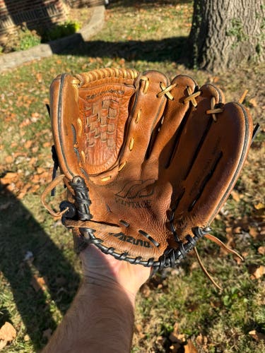 Mizuno Vintage MVT1300 RH Outfield Baseball Glove 13" (Used)
