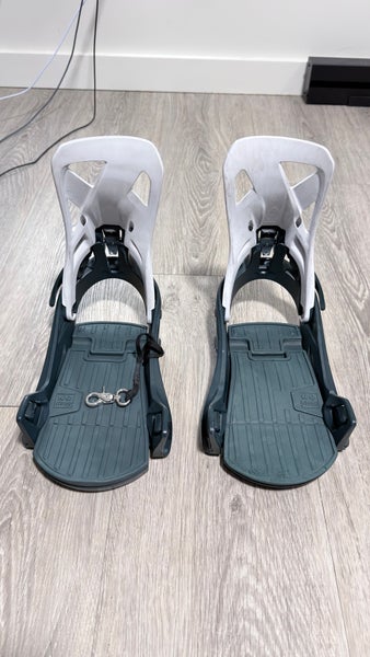 Used Burton Men's Step On Re:Flex Snowboard Bindings (Large)