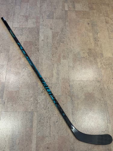 Intermediate Bauer Pulse Left Hand Hockey Stick P92 55 Flex (New)