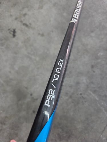 Senior Bauer Nexus E4 Right Handed Hockey Stick P92 70 Flex (Used)