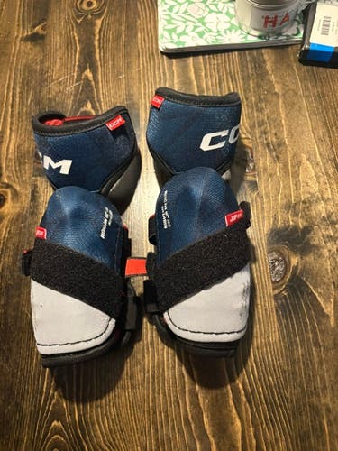 Junior Medium Elbow Pads (Used)