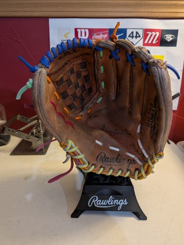 Infield RH Rawlings RBG70 Baseball Glove 11.5" (Used)