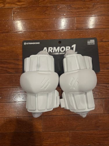 Brand new StringKing Armor 1 Arm Pads Adult Large