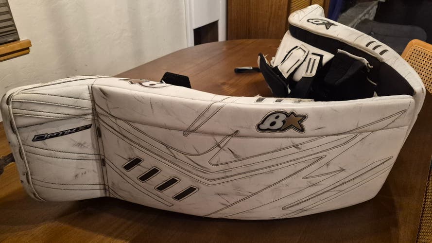29" Brian's Optik X2 Goalie Leg Pads (Used)