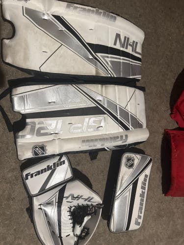 23" Regular Goalie Full Set (Used)
