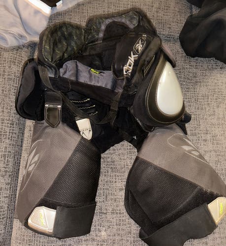 XXL Reebok 9K Girdle (Used)