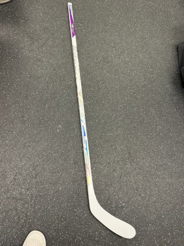 *BRAND NEW PROSHOP SALE* Senior Bauer Pulse 2 LH P28 65 Flex