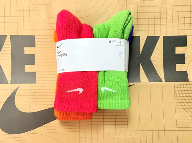 Adult Unisex Medium Nike Socks (New) multicolor everyday cotton cushioned crew sock rainbow SX6910