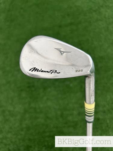 Mizuno Pro 225 Forged Gap G Wedge / Extra Stiff