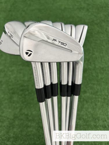 Taylormade P790 25 Forged Iron Set 4-P / KBS Tour Lite Stiff