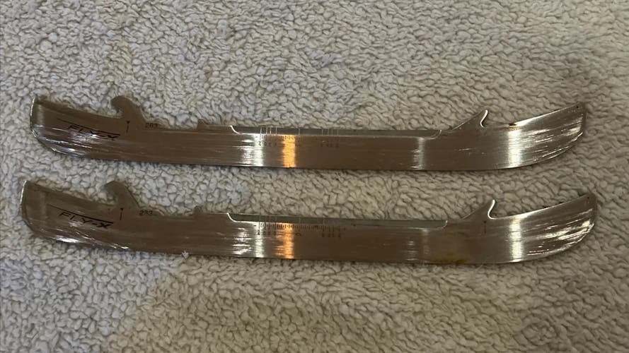 Bauer Fly-X Replacement Steel Blades | 263mm