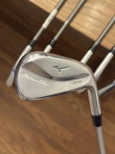 Mizuno Pro 245 Iron Set (5-PW)  Aerotech Steelfiber i80 shafts (regular)