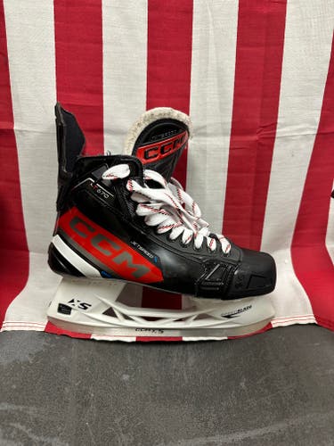 CCM JetSpeed FT670 Hockey Skates Wide Width 10.5