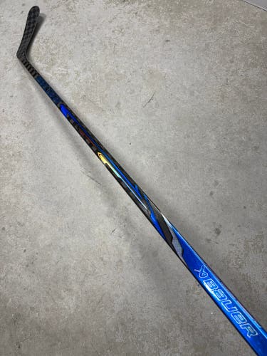 87 Flex P92 Senior Bauer Supreme Fuse Right Hand Hockey Stick (New) Pro Stock