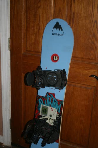 Kid's Burton Snowboard All Mountain 135 cm with Matrix Bindings