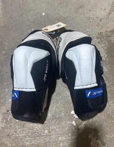 Senior Medium CCM XTRA SE Elbow Pads (Used)