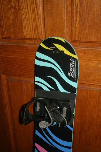 Youth Burton Safari Snowboard All Mountain 110 cm With Burton Small Bindings